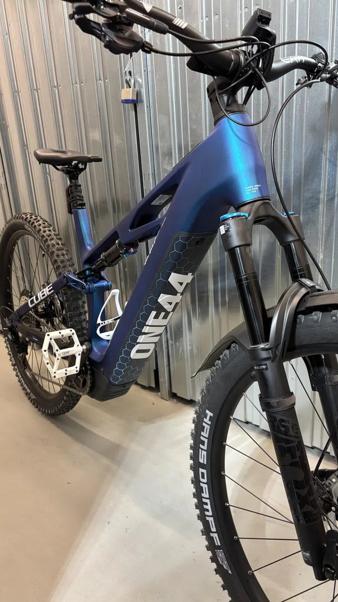 Film de Protection Design réfléchissant pour Cache-Batterie et Tube inférieur pour Tous Les modèles de vélos électriques, Protection de Cadre vélo électrique, Autocollant de vélo