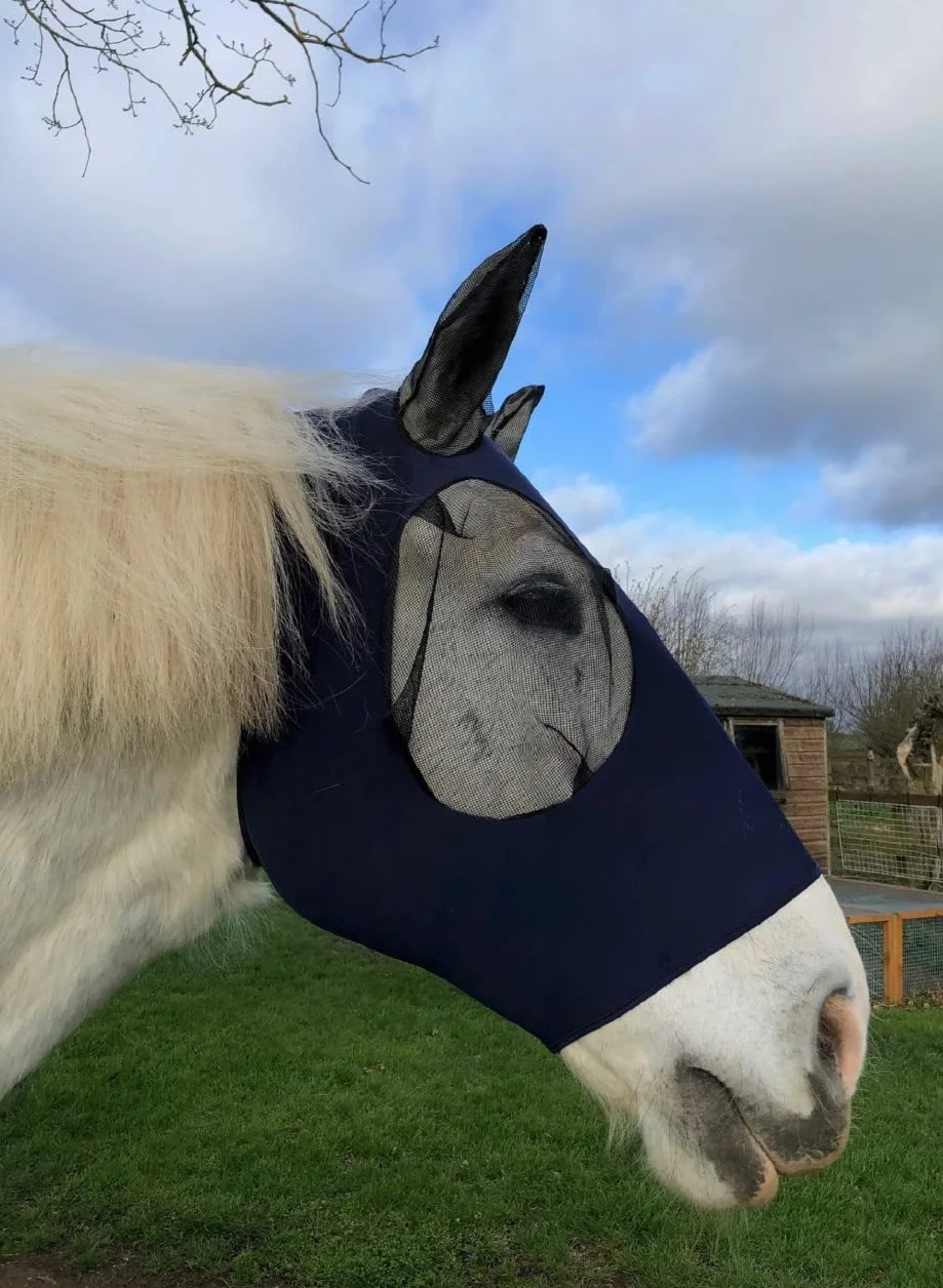 Ruggles Masque anti-mouches en lycra à enfiler pour races de chevaux lourds, Shire Clydesdale Percheron, etc. Lycra extensible dans les quatre sens pour plus de confort | Excellente protection contre