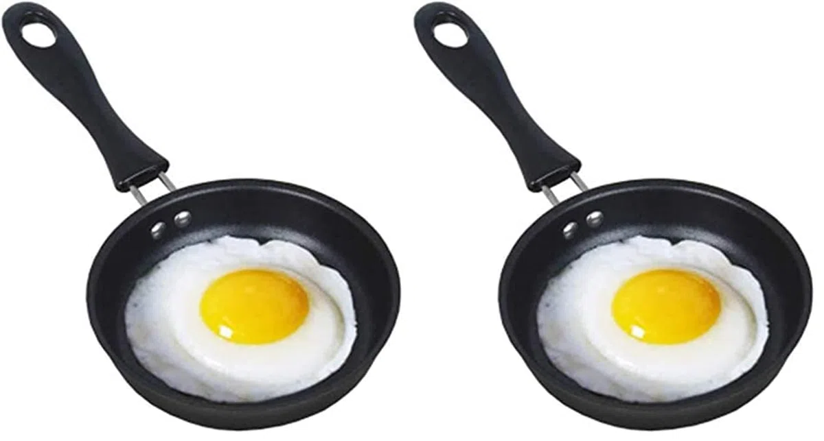 Mini poêle à frire pour un œuf, 12 cm, mini poêle à œufs avec poignée, résistante à la chaleur, anti-adhésive, portable, pour le camping, la cuisson à induction (Lot de 2)