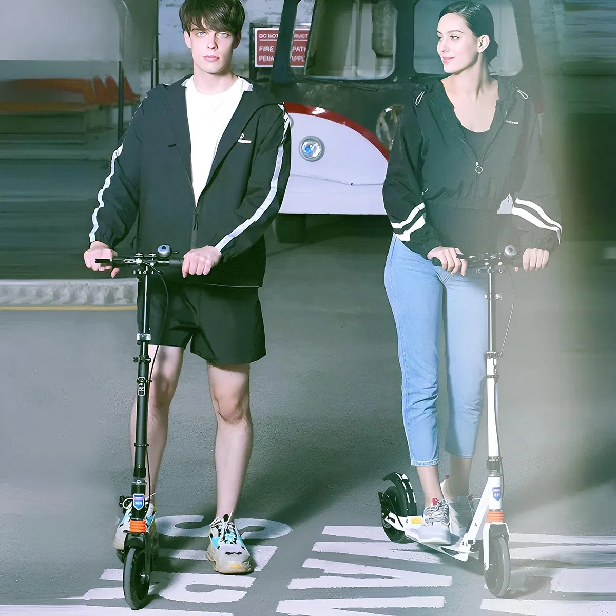 Scooter De Ville Scooter À Grandes Roues pour Adultes avec Double Frein, Double Suspension Capacité De Charge 150 Kg, Jeunes Adultes Scooter Pliable