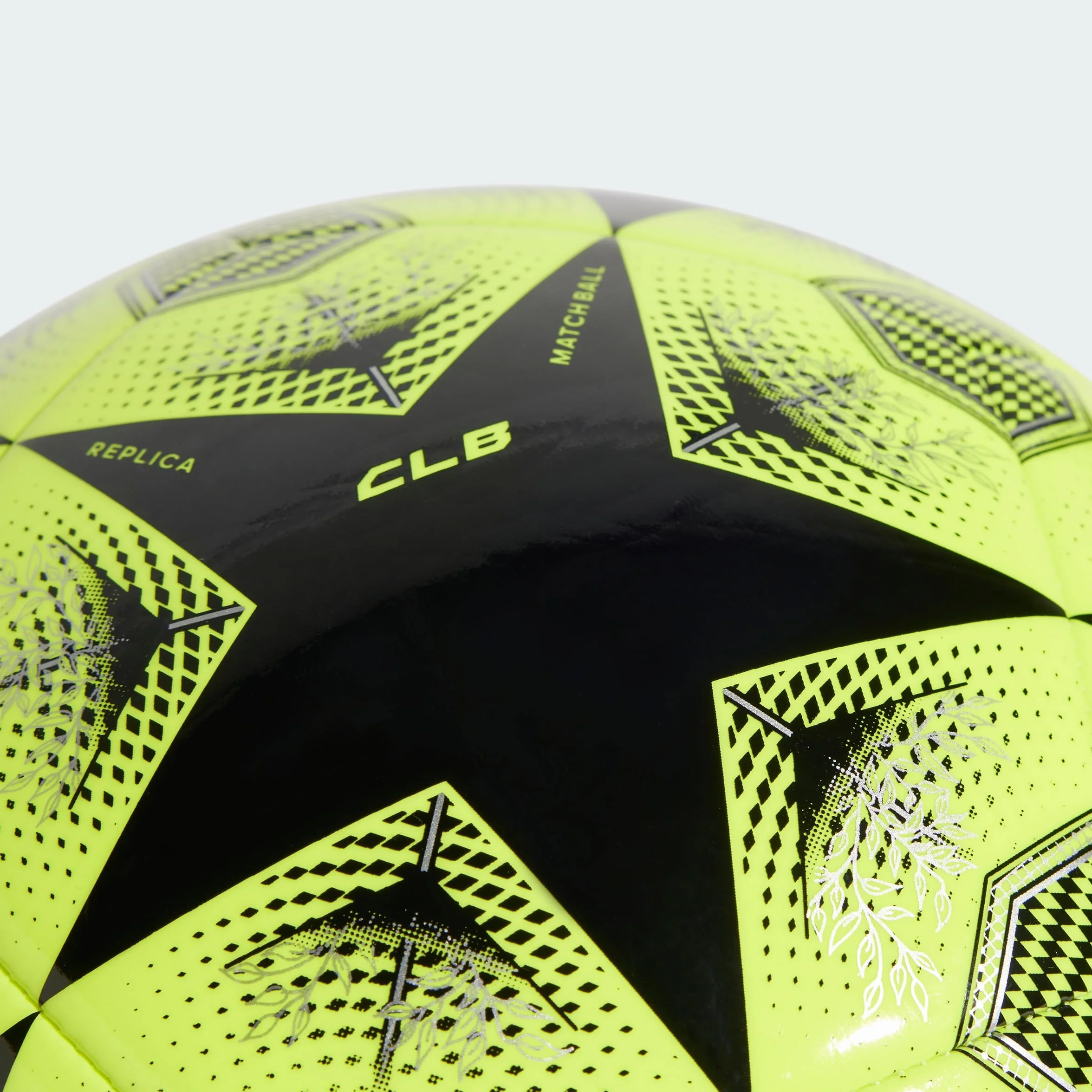 Adidas UEFA Champions League Club JH1282 Ballon de Football, Unisexe, Jaune, 3 EU