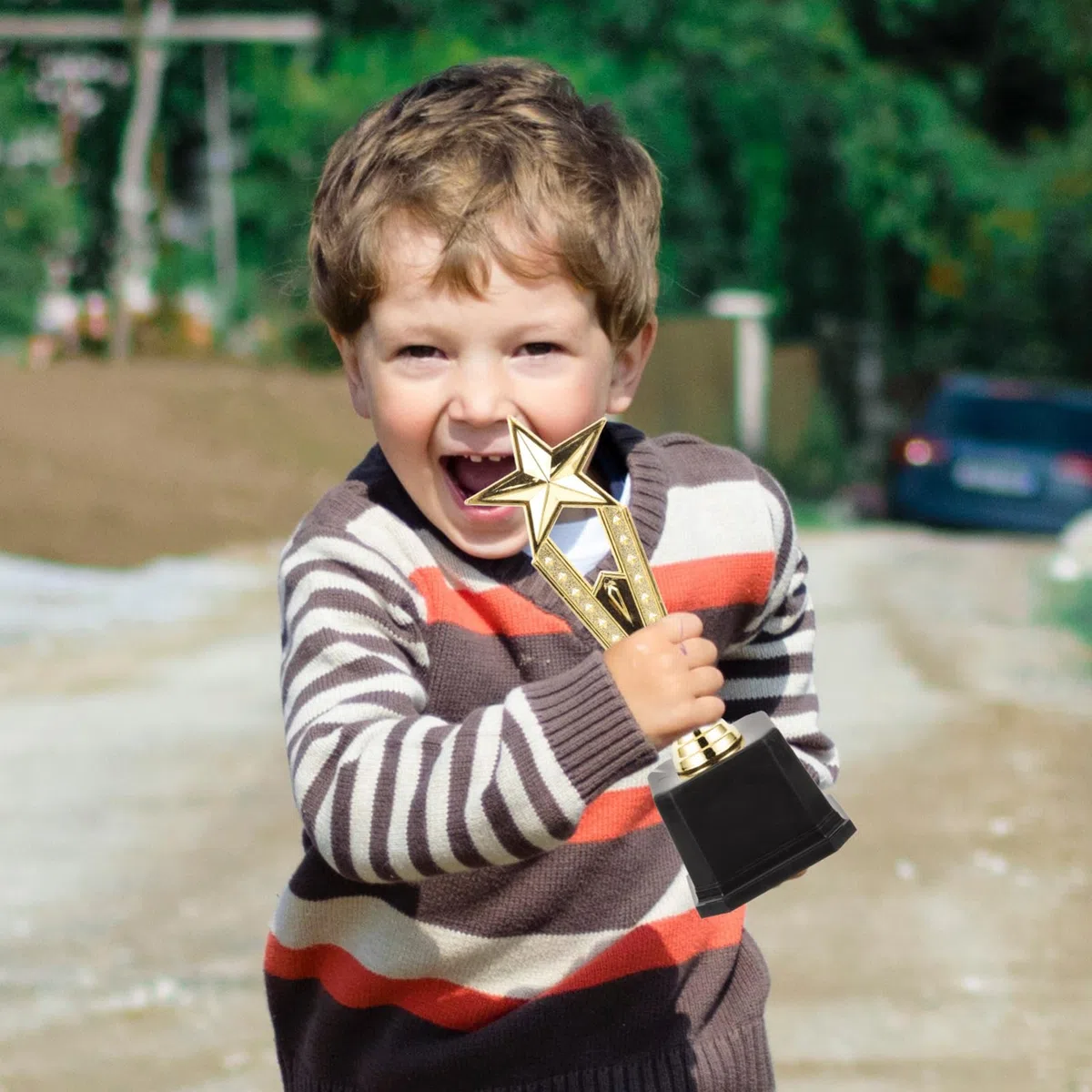 Didiseaon Trophée Étoile d'or 9 8 Pouces Trophée Étoile À Cinq Branches Grand Trophée De Récompense en Plastique pour Les
