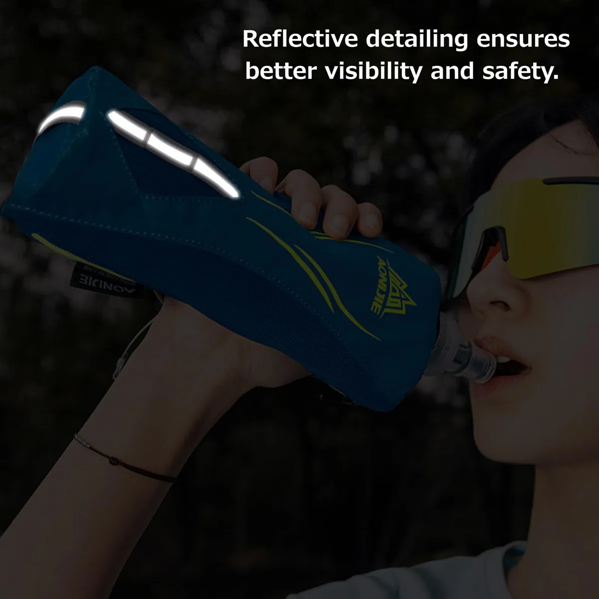 Azarxis Sac Porte Bouteille d'eau Souple 500 ml Gourde à Main Pliable Bidon Hydratation pour Marathon Running Sport