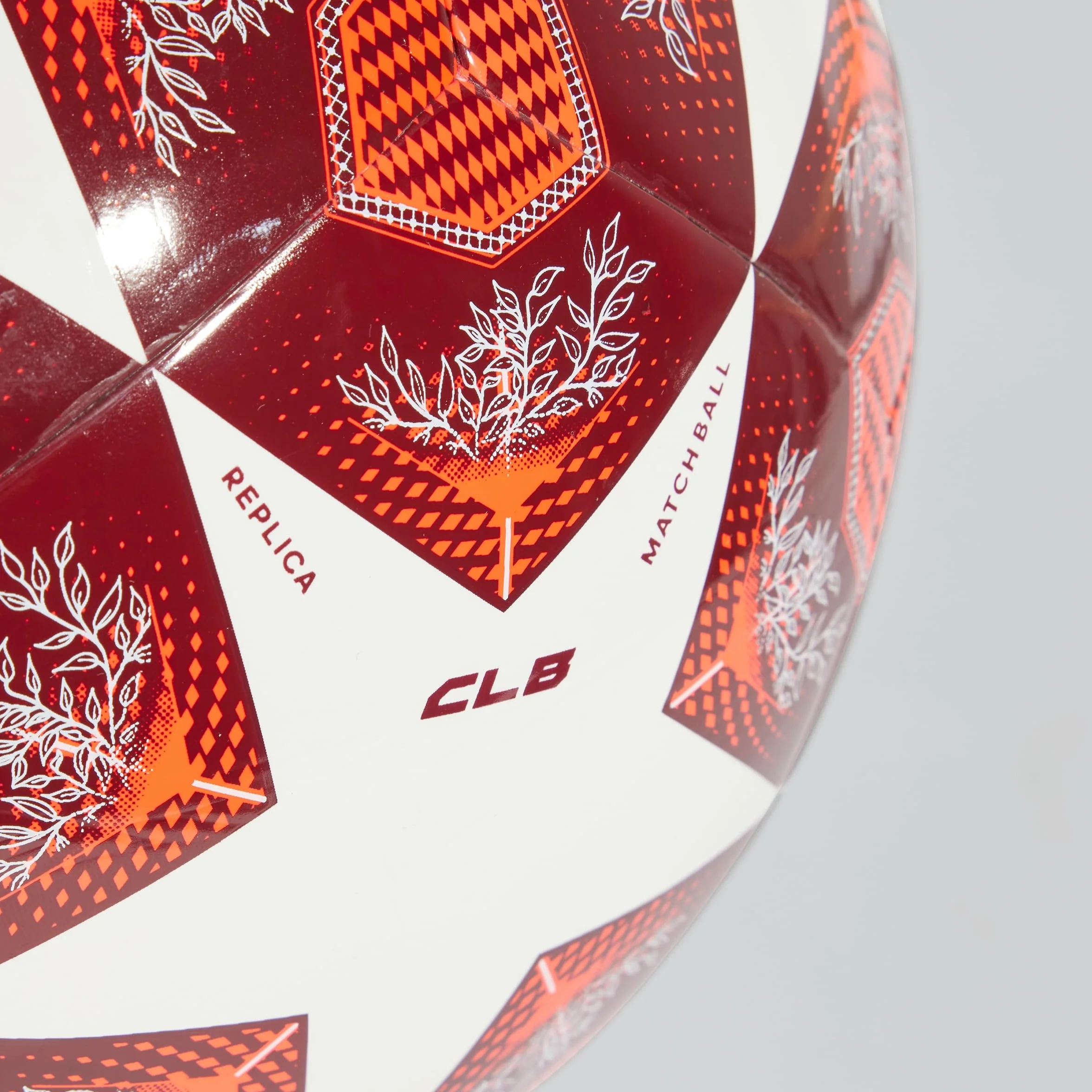 adidas UEFA Champions League Club JH1284 Ballon de Football, Unisexe, Rouge, 3 EU