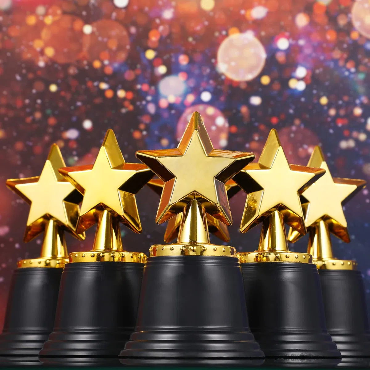 Toddmomy Lot De 6 Trophées Étoile En Plastique Mini Trophées Récompenses Pour Enfants Jeux Et Fêtes Accessoires 4.80 X 2.83 X 2.83 Pouces