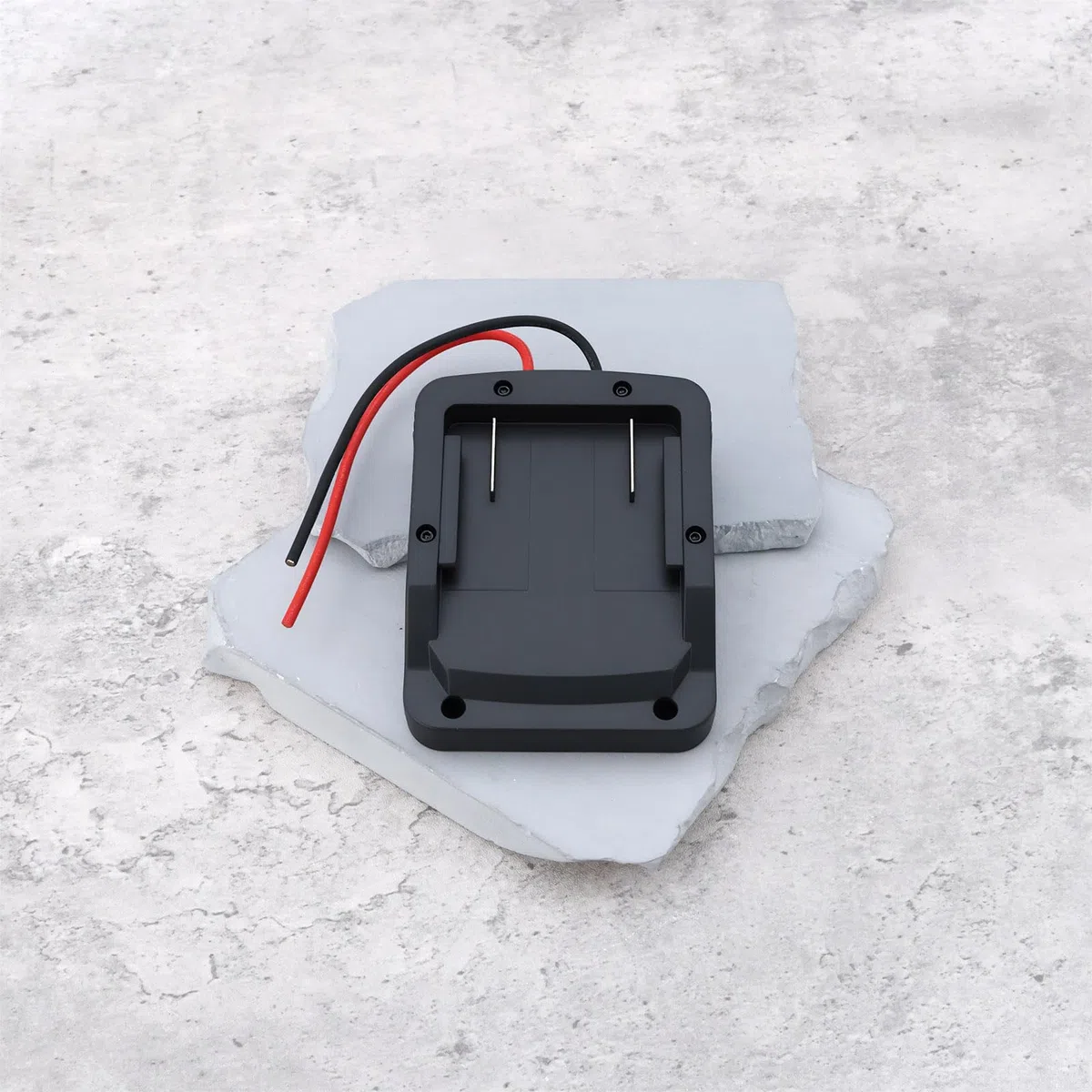 Adaptateur de Batterie 18 V Compatible avec Metabo Batterie Li-ION 18 V Et Câble de Sortie 2 Fils pour Alimenter Le Vélo électrique.
