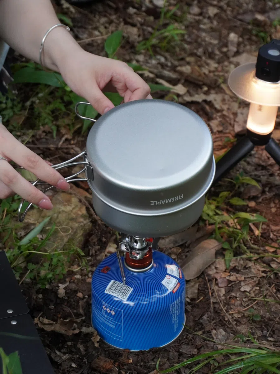 Fire-Maple Frost Mini Set de Cuisine de Camping Ultraléger, Casserole et Poêle Compactes en Aluminium pour Randonnée et Trekking, Design Empilable Léger Compatible avec Cartouche de Gaz