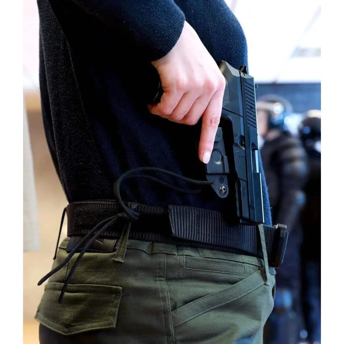 Inside universel ambidextre avec système STG et paracorde - Noir - GK