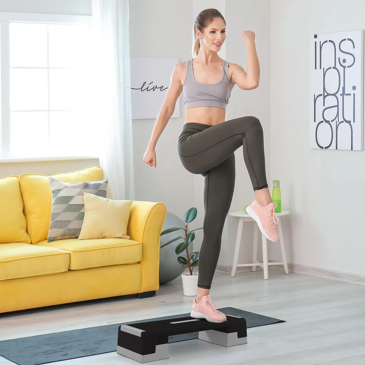 SPORTNOW Stepper réglable en hauteur avec marches amovibles et fond antidérapant, étape aérobic en ABS, 97 x 36 x 15/20/25 cm, gris