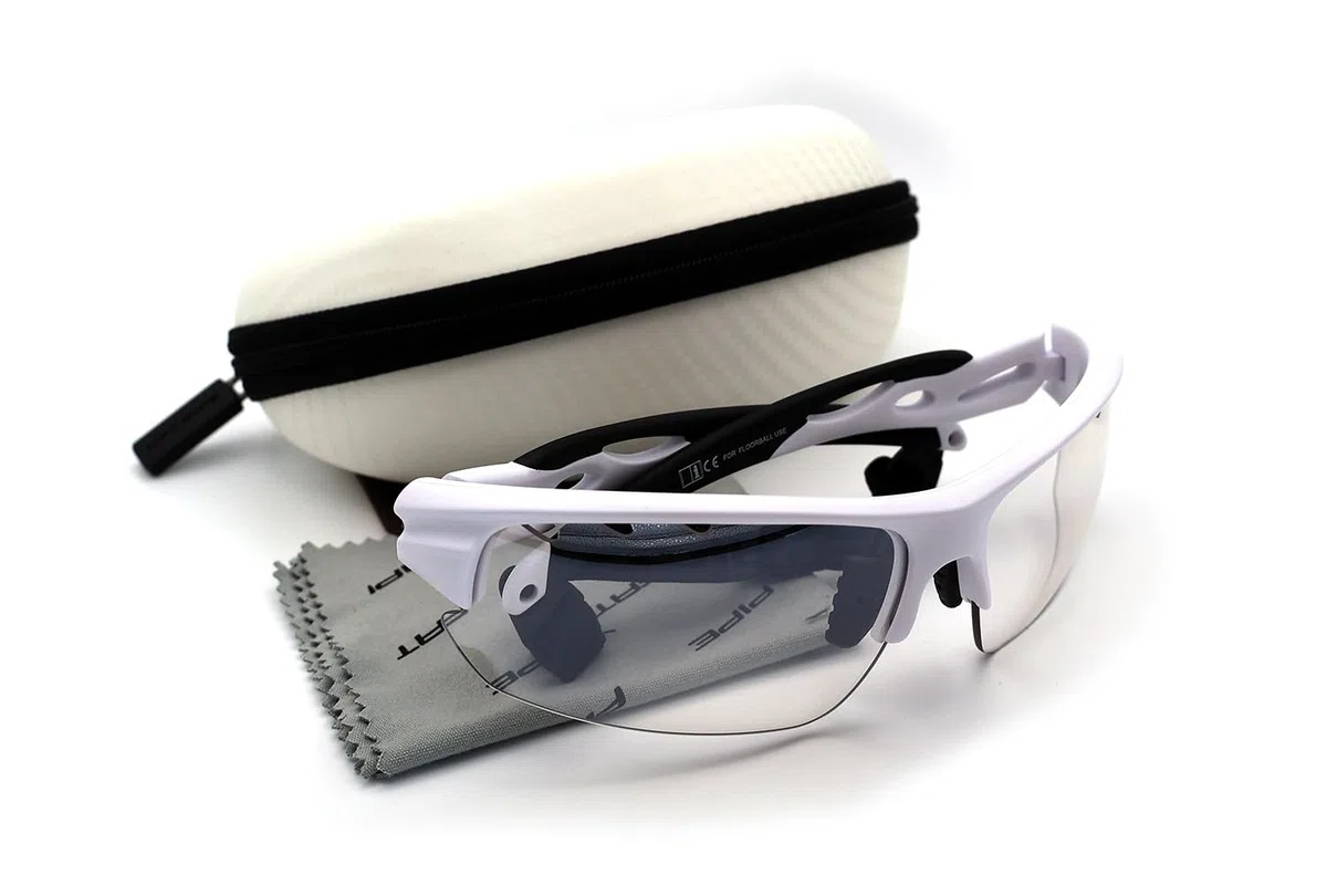 FAT PIPE | Lunettes de protection Floorball Unihockey ACE | Couleur : blanc/noir | Lunettes professionnelles de taille junior et senior avec certificat IFF pour qualité contrôlée