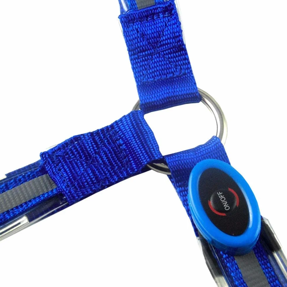 Collier plastron de cheval, haute visibilité lumineuse, sangle de poitrine de cheval de sécurité dans l'équipement de nuit, harnais de cheval LED (bleu)