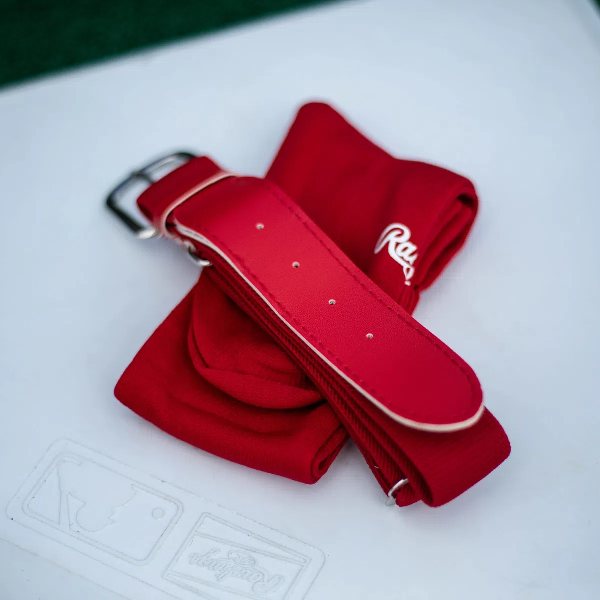 Rawlings Baseball Belt & Socks Combo