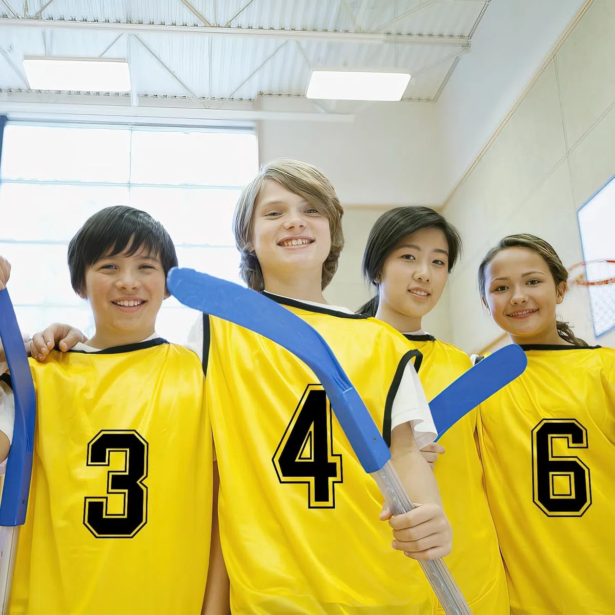 24 Gilets de Chasuble d’Entraînement — Dossards de Football, Maillots d’Entraînement pour Jeunes et Adultes, Chasubles Numérotées pour Basket, Football, Volley, Sports d’Équipe