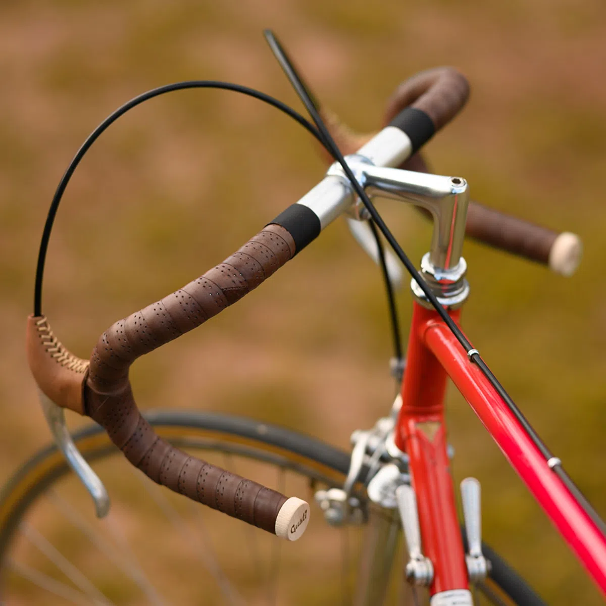 Gusti Fausto C. Sangle de guidon en cuir véritable avec poignée en liège Marron foncé 200 cm