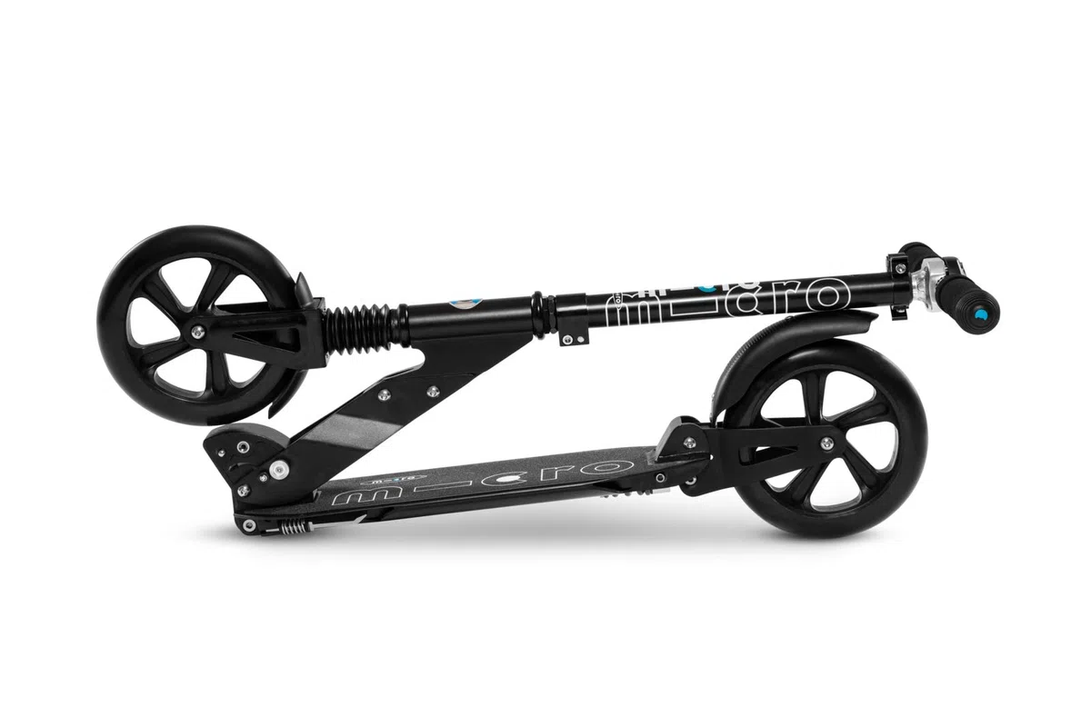 Micro | Trottinette Suspension | Adulte/Ados | Guidon Ajustable | Grandes Roues | Pliable | 14+ Ans