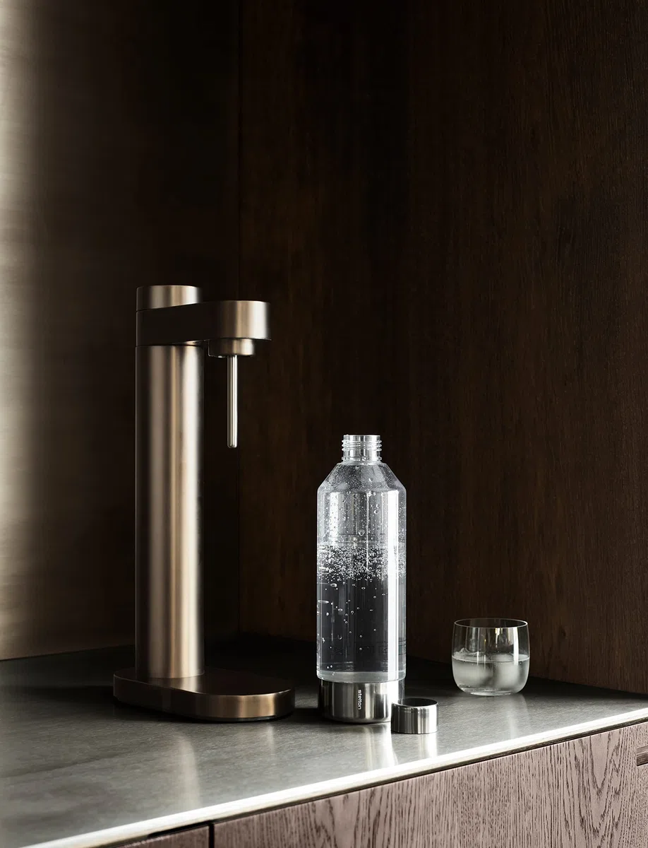 Stelton Bouteille Brus pour Carbonateur – PET, Acier Inoxydable, Sans BPA, Max 0.84L – Élégante et Fonctionnelle