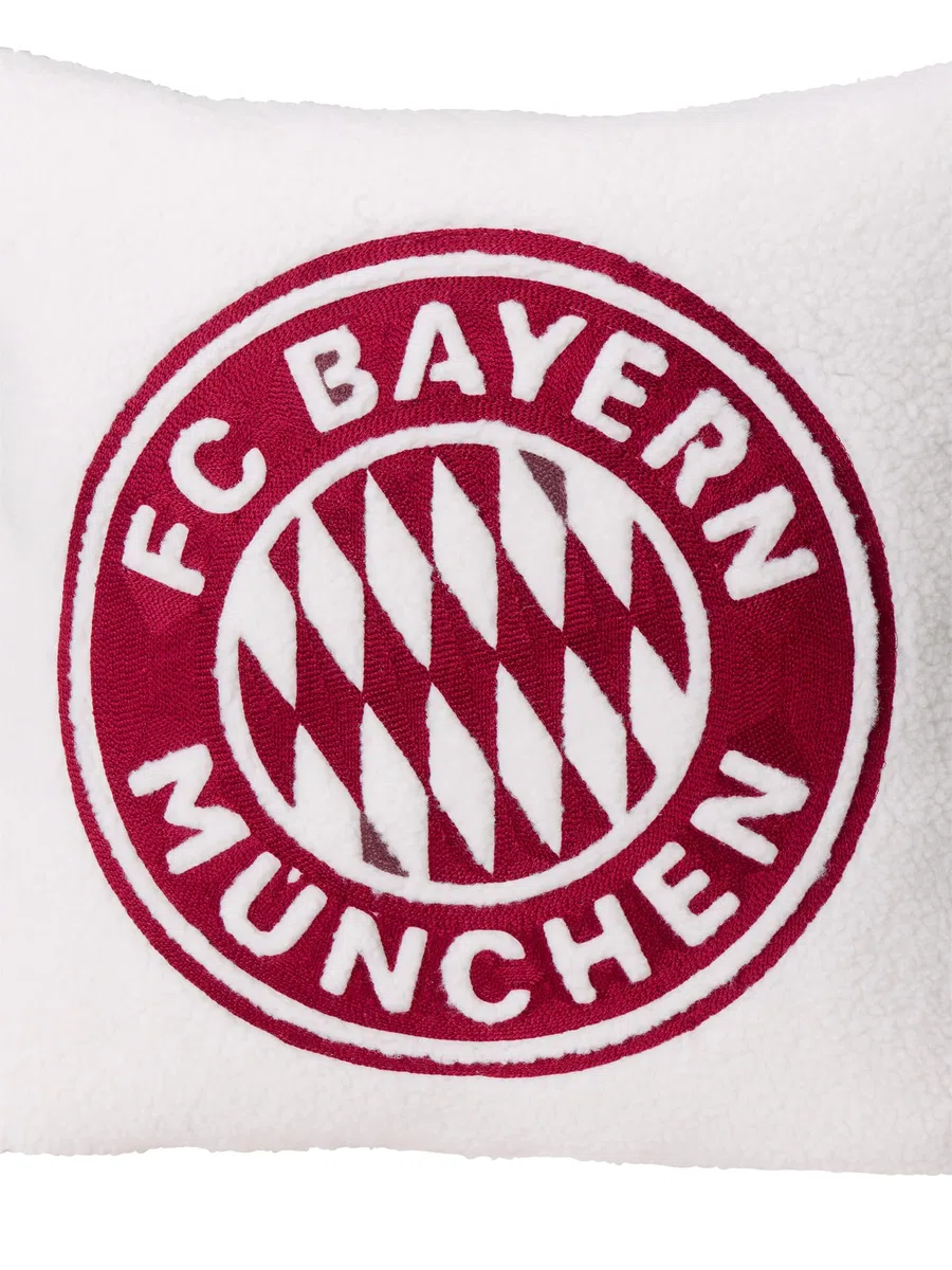 FC Bayern Munich I Coussin Sherpa I Off White