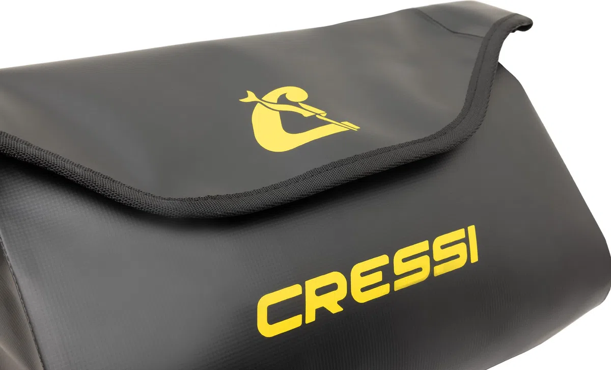 CRESSI Depuis 1946 - Wombat Pouch Black Sac Banane Multifonction étanche en PVC Tarpulin Noir pour Transport et Protection d’Objets et Accessoires Contre Eau Sable poussière et humidité