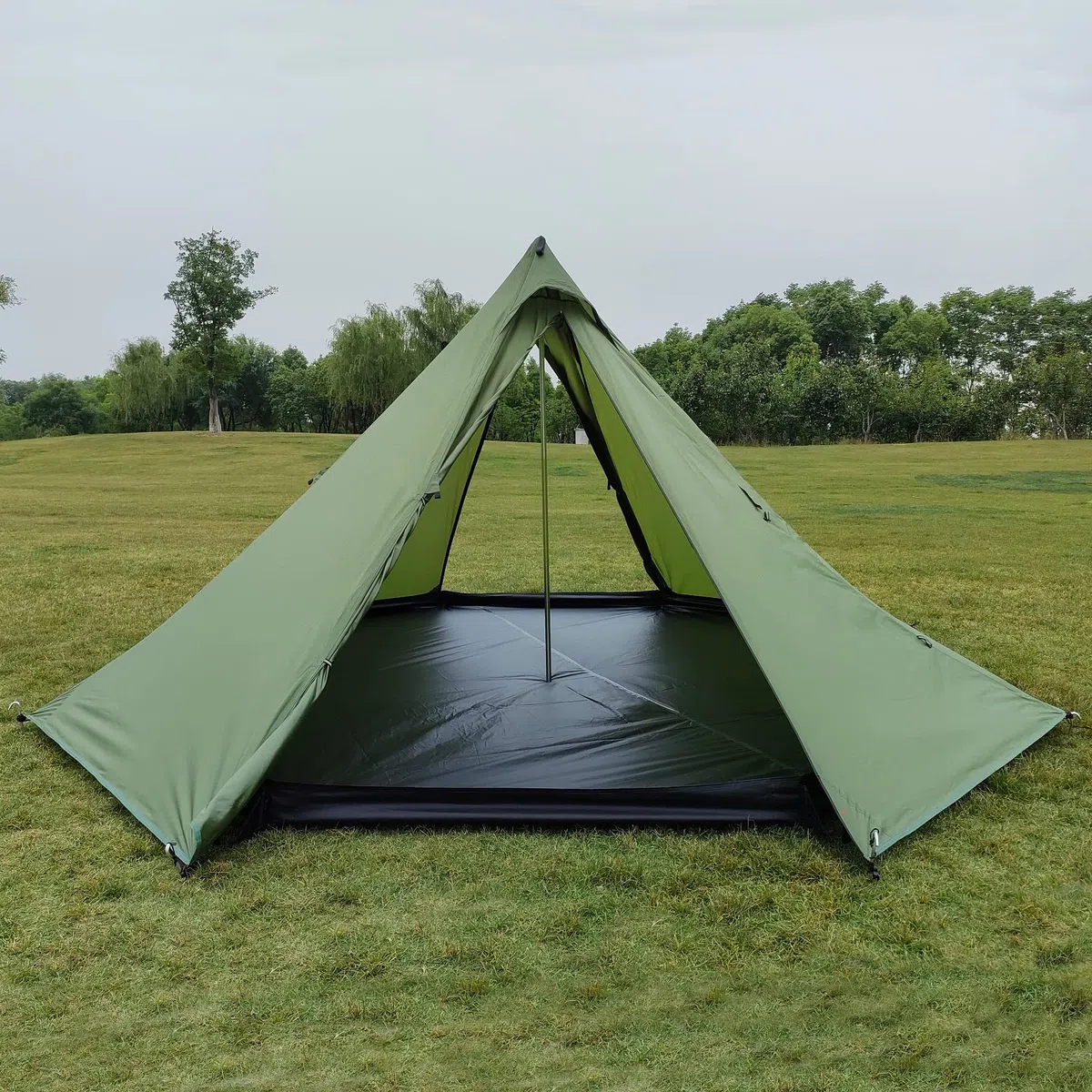 Tente de Camping 2-4 Personnes Imperméable avec Trou Poêle à Bois 4 Saisons Tipi