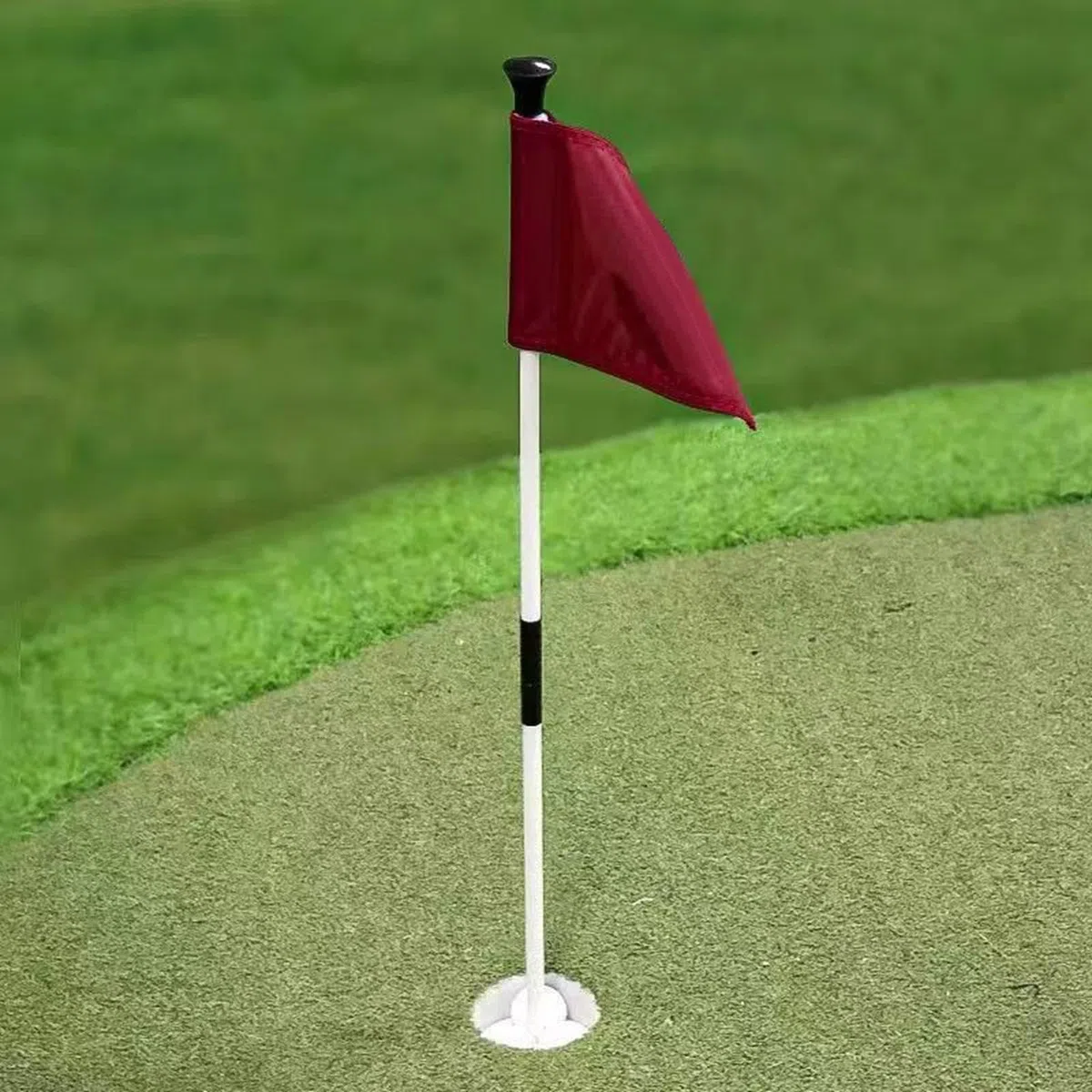 Drapeau de Golf Ensemble de Putting avec Tige et Coupe de Trou pour 'Entraînement en Tissu Imperméable Adapté pour Le Bureau et Le Jardin