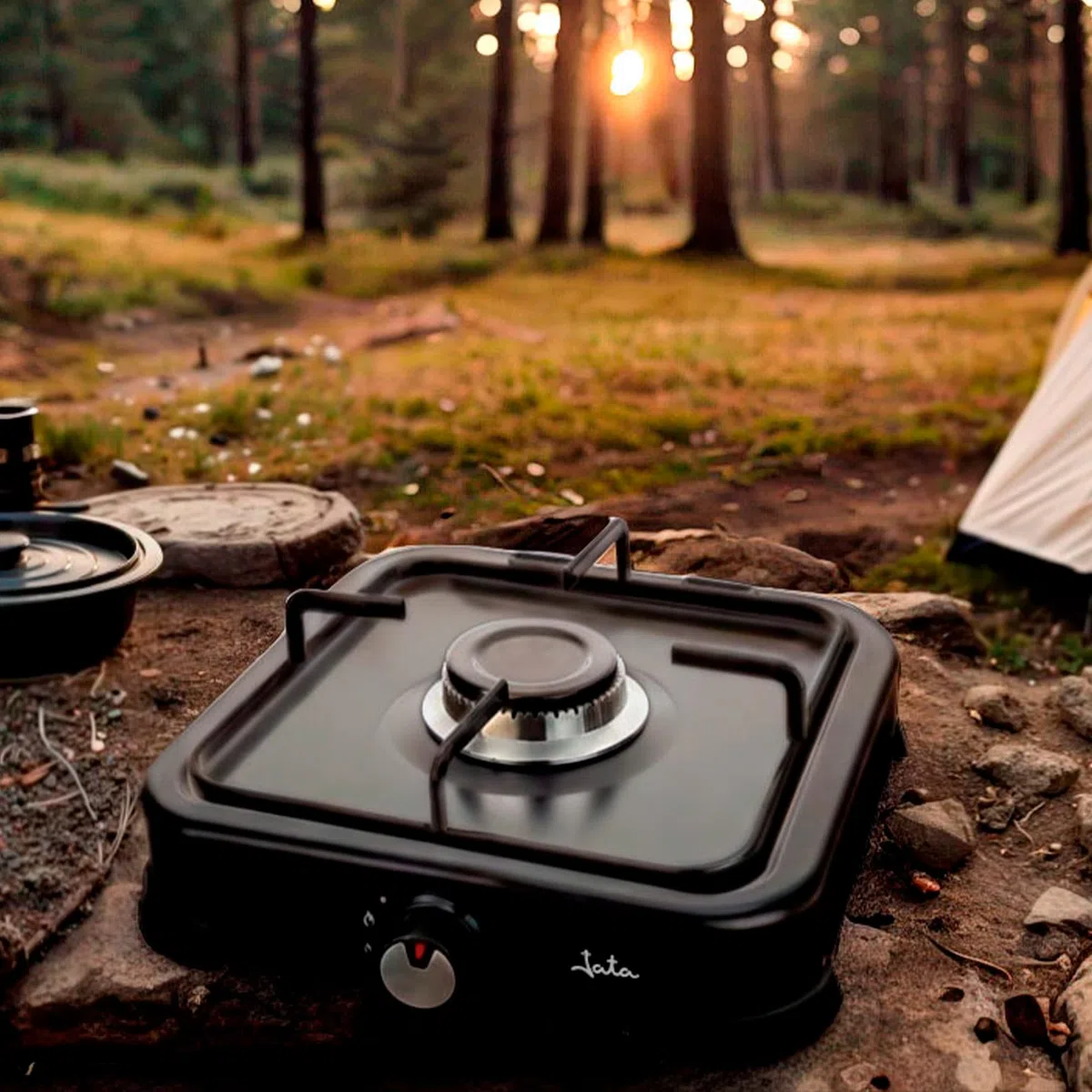 JATA JECG2721 Réchaud à gaz portable à 1 feu avec grill pour butane et propane, couvercle de protection amovible, idéal pour le camping, prend peu de place