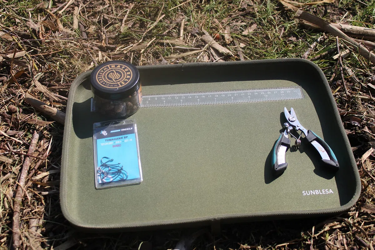 Sunblesa T3 Plateau magnétique pour matériel de pêche avec règle