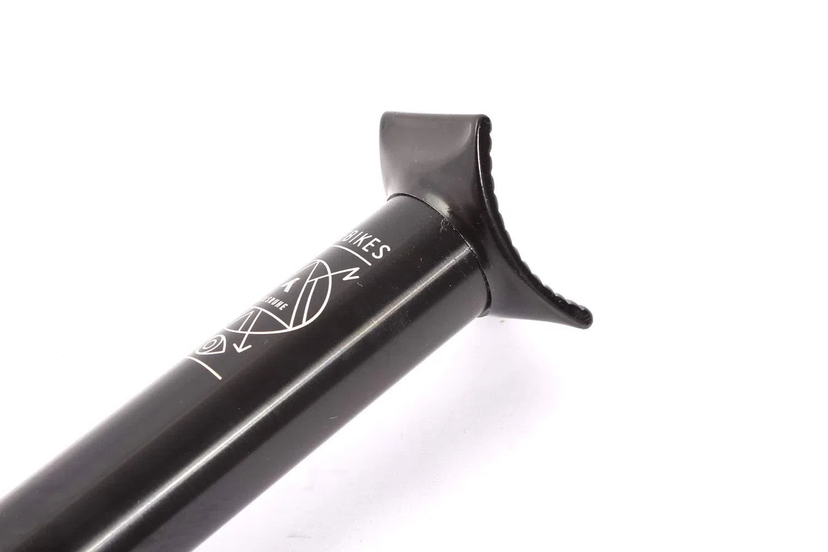 KHE PIVOTAL Tige de selle BMX 360 mm 25,4 mm Aluminium seulement 218 g Noir