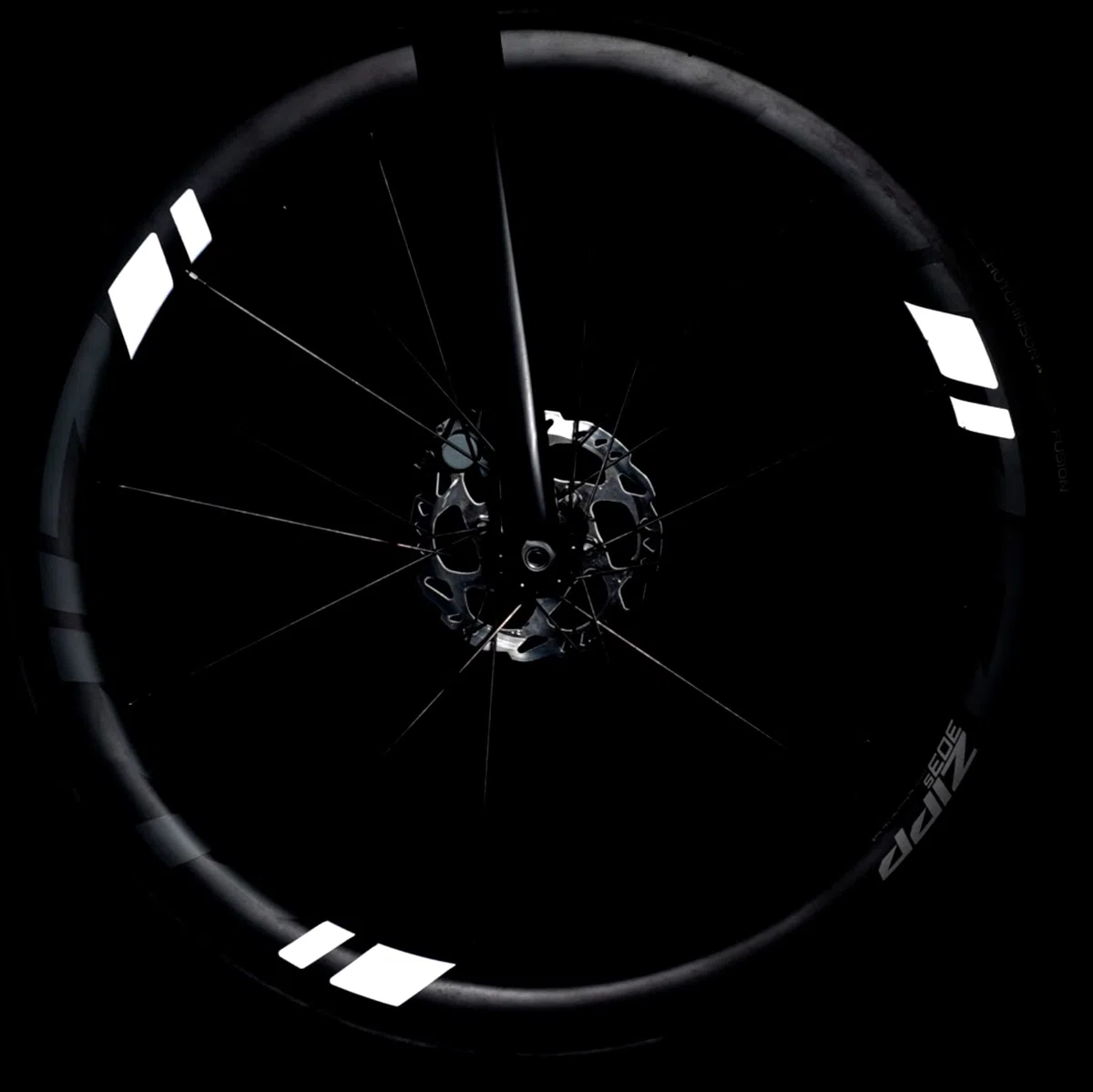 THE BEAM - WHEEL FLASH 2.0 - Autocollants haute visibilité pour jantes et roues de vélo - 12 autocollants prédécoupés, étanches, adaptés à toutes les roues et jantes