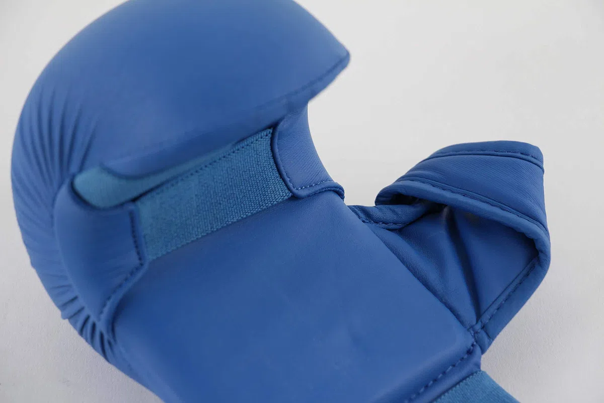 adidas Mitaines karaté WKF avec Pouce