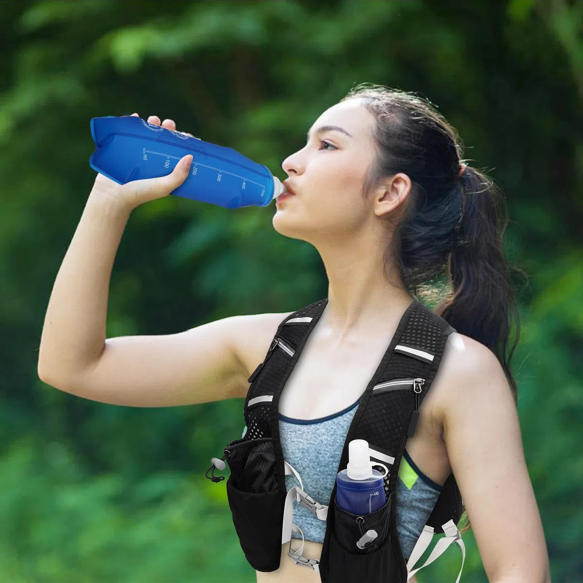 Gilet d'hydratation Trail Running + 2 Soft Flask 500 ML, Gilet d'hydratation de Course à Pied pour Femmes et Hommes, Sac à Dos réglable pour Course, pour Marathon Cyclisme, Randonnée, Running
