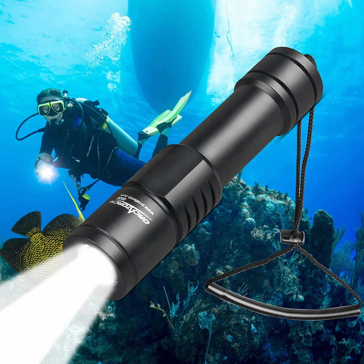 ORCATORCH D520 Lampe de Plongée Rechargeable, 1000 Lumens Lampe de Plongée Sous Marine, IPX-8 Torche de Plongée, Lampe de Poche Batterie étanche à 150 M