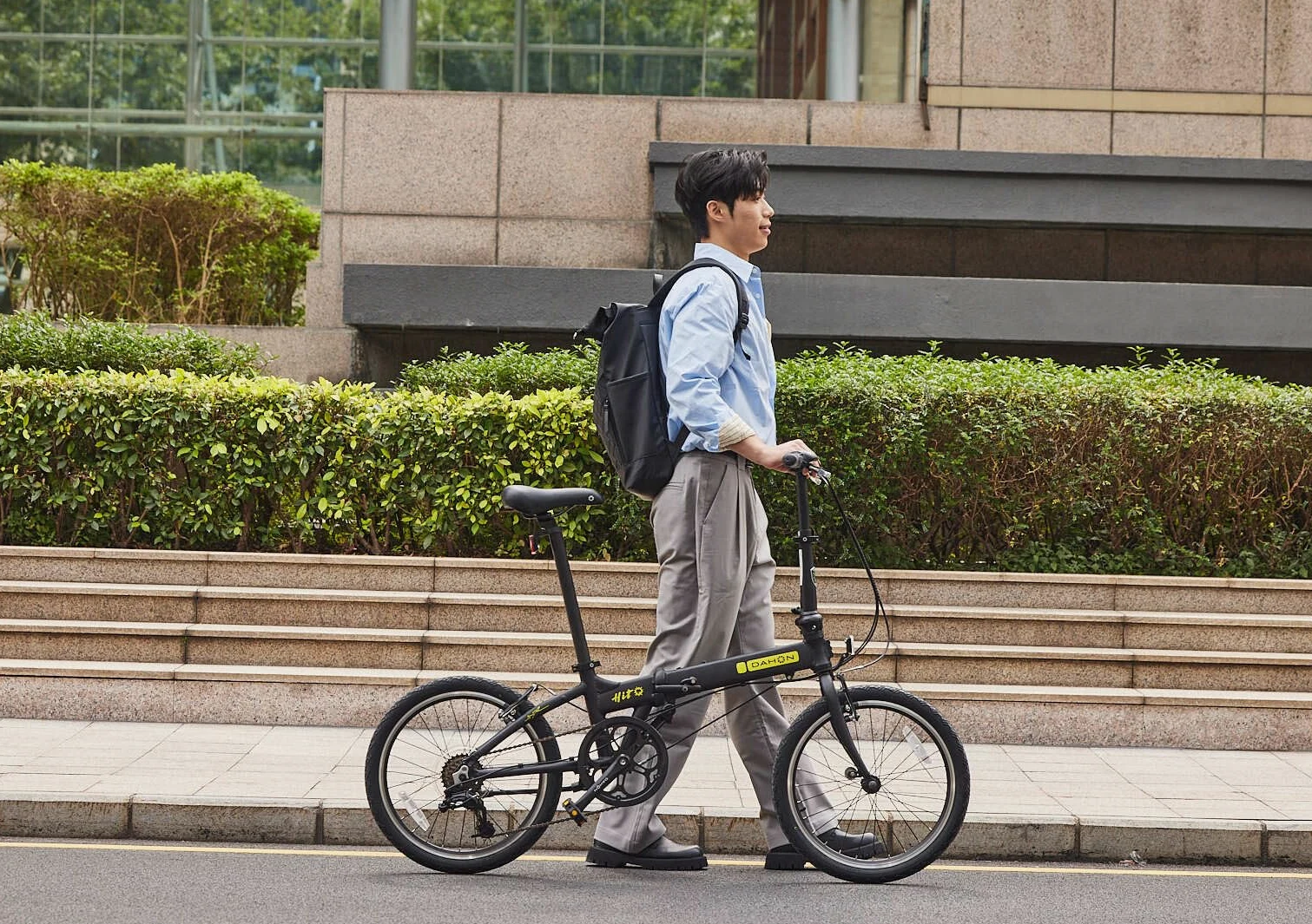 Dahon Hit Vélo Pliant Adulte 20 Pouces, 6 Vitesses Vélo Pliable Adulte Leger, Vélo de Ville V-Brakes Pliable pour Cyclistes Urbains Prends Le Train, la Ville Chevauchée, et Le Trajet