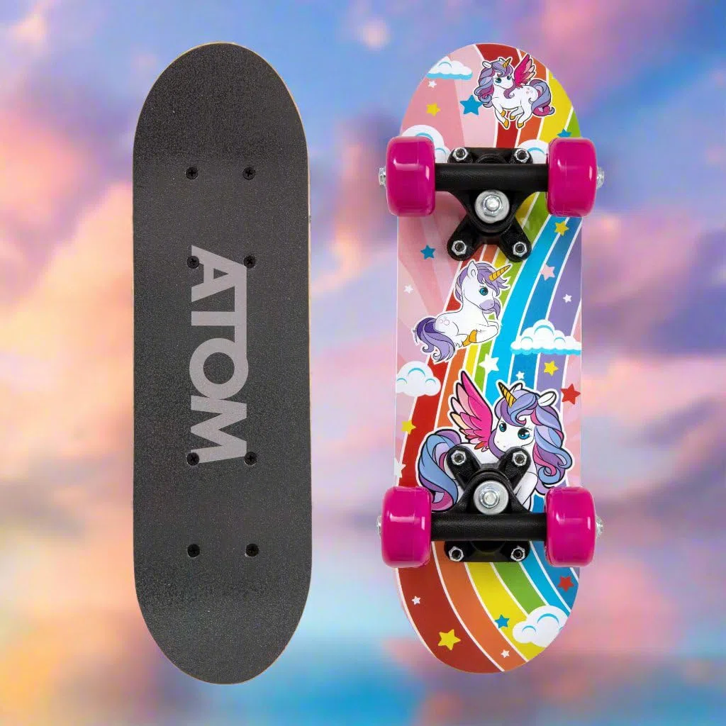 Atom 17" Skateboard pour Débutants ou Pros | Planche en Érable pour Enfants et Adolescents avec Trucks PP de 7,6 cm | Mini Cruiser Complet | Convient à Tous les Âges de 5+ (Licorne)