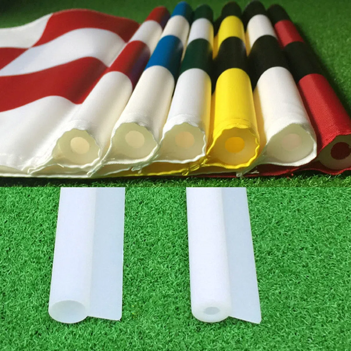 Drapeau de golf avec tube inséré, tous les drapeaux de golf de 50,8 cm de long x 38,1 cm de haut, drapeaux verts pour cour, pelouse, patio – Rouge et blanc