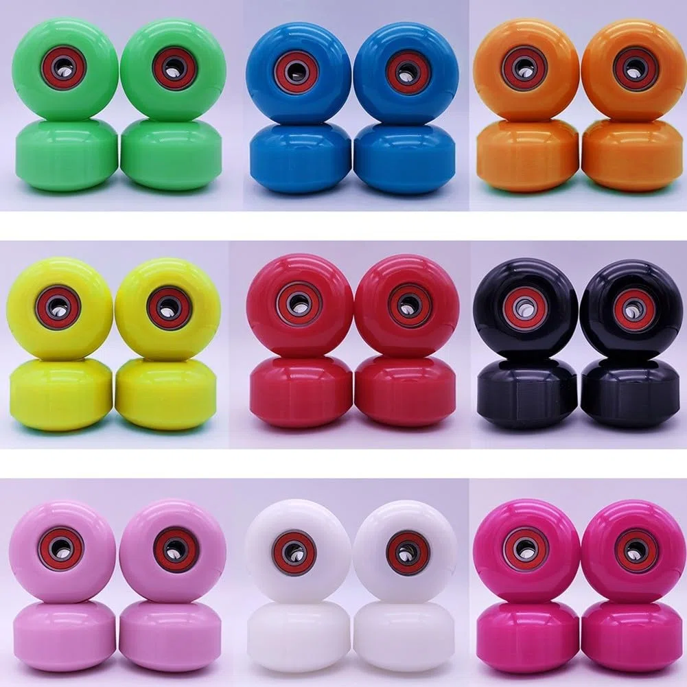 Lot de 4 roues de longboard 95A 52 x 32 mm en polyuréthane souple avec roulements ABEC-9 pour cruising de rue et skateboard en plein air (blanc)