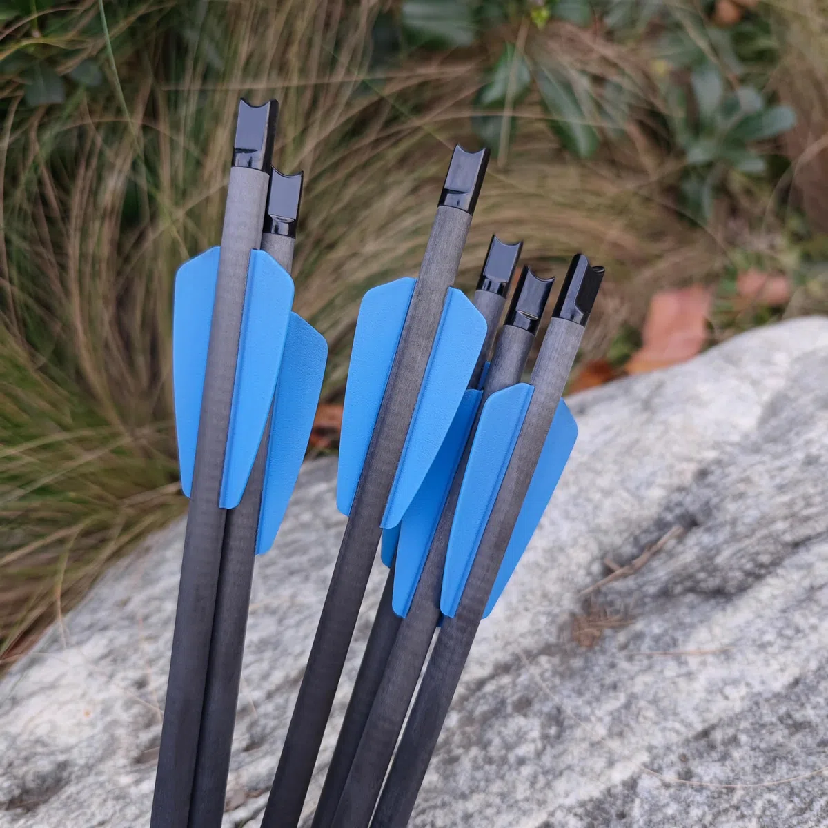 12pc Pur Carbone Arbalète Bolt Pistolet Arbalète Flèche, 7.5"& 15" Pur Carbone Flèche, 2 Flèche Ailes Chasse Arbalète Flèche