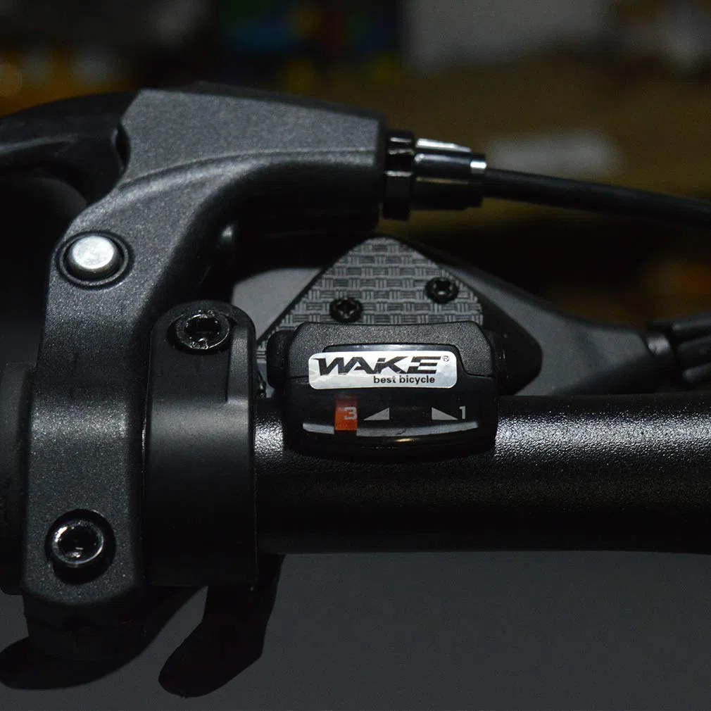 CYSKY Manette de Vélo 3x7/3x8/3x9 Vitesses 1 Paire de manettes de Vitesse Dérailleur de vélo de Montagne avec indicateur de Vitesse Combo leviers de Changement de Vitesse au Pouce Droit et Gauche