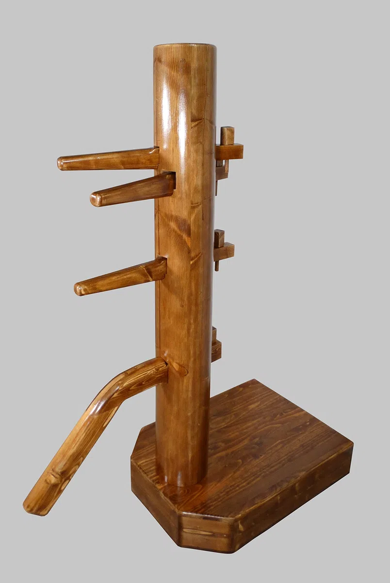 Wing Chun Wooden Dummy Closed Base