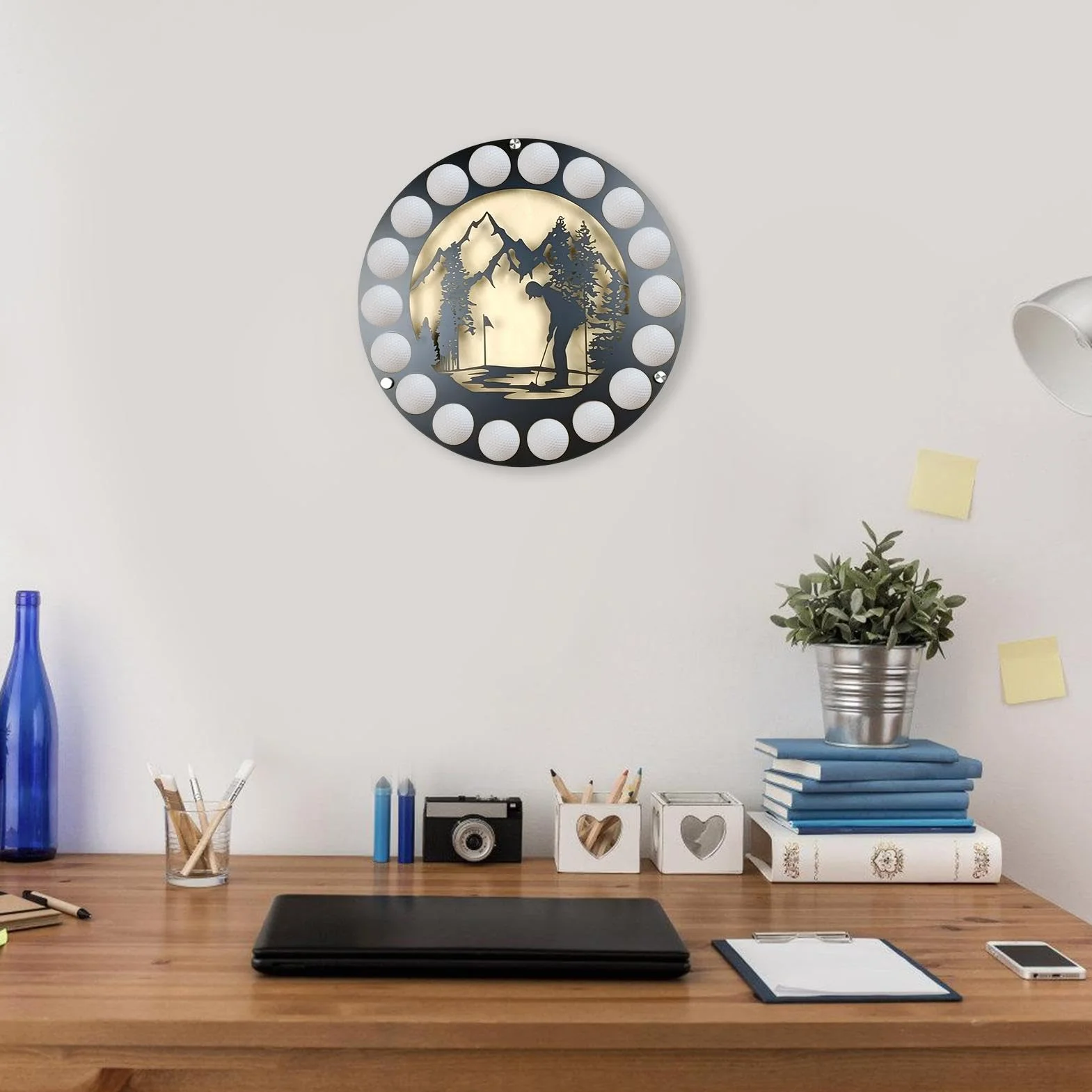 Présentoir mural pour balles de golf – Organisateur de rangement pour balles de golf – Support élégant pour balles de golf – Pas de perforation – Pour chambre à coucher, salon, dortoir