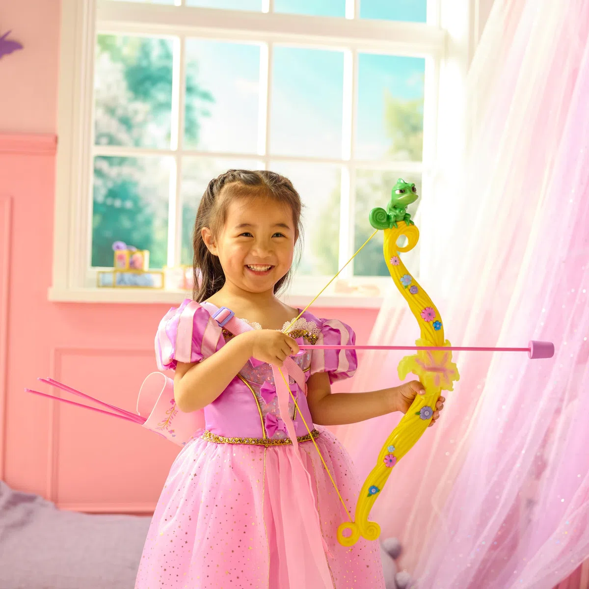 Disney Store Official Rapunzel Bow and Arrow Toy Set