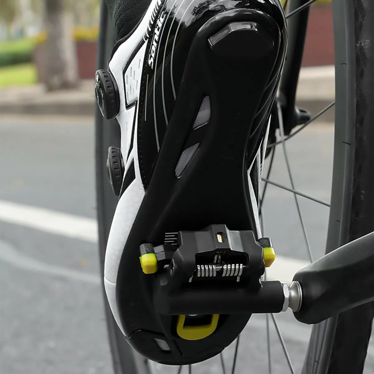 1 Paire de Repose Pieds Pédales à Clic pour Vélo de Route en Aluminium Noir avec à Languettes Antidérapantes Pédales de Vélo SPD Compatible avec Le Système SPD SL pour Le Vélo de Route