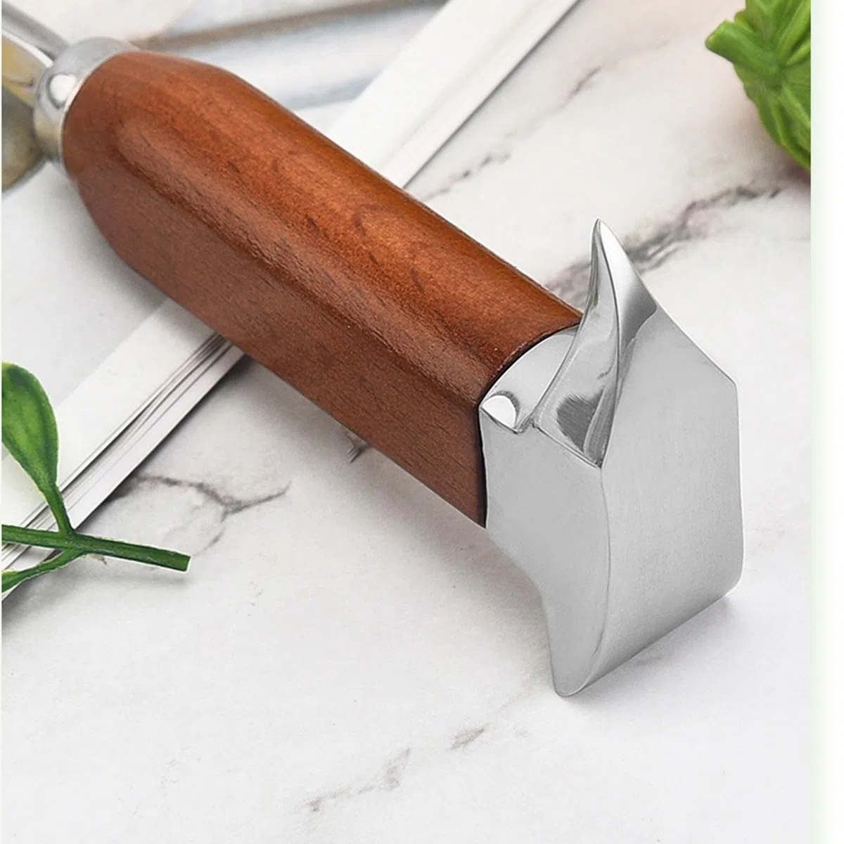 1 pic à Glace de 6,7 Pouces en Acier Inoxydable avec Manche en Bois, Marteau à Glace Portable, Outil de pic à Glace de Style Japonais pour Bars, Cuisines, Pique-niques, Camping (U126-1)