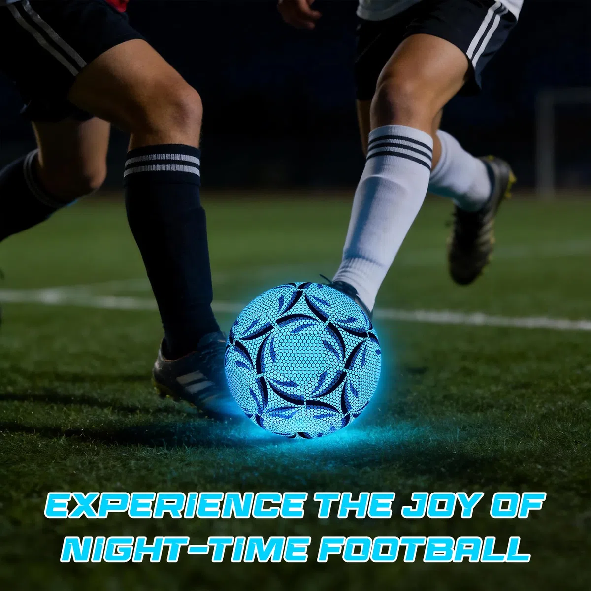 Ballon de Football en Fluorescence, Taille 5 Ballon de Football Lumineux avec Pompe et Sac de Rangement pour Jeux Nocturnes Entraînement, Jeunes et Adulte Ballon de Match de Football(Bleu)