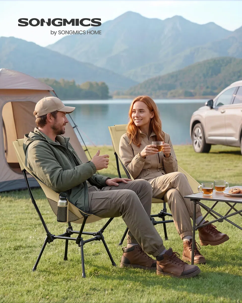 SONGMICS Chaise de Camping Dossier Haut, Chaise de Plage Pliante Hauteur Réglable, Structure en Acier, Supporte 150 kg, 2 Poches de Rangement, Appuie-Tête, pour Voyages, Marron GCB051KZ01