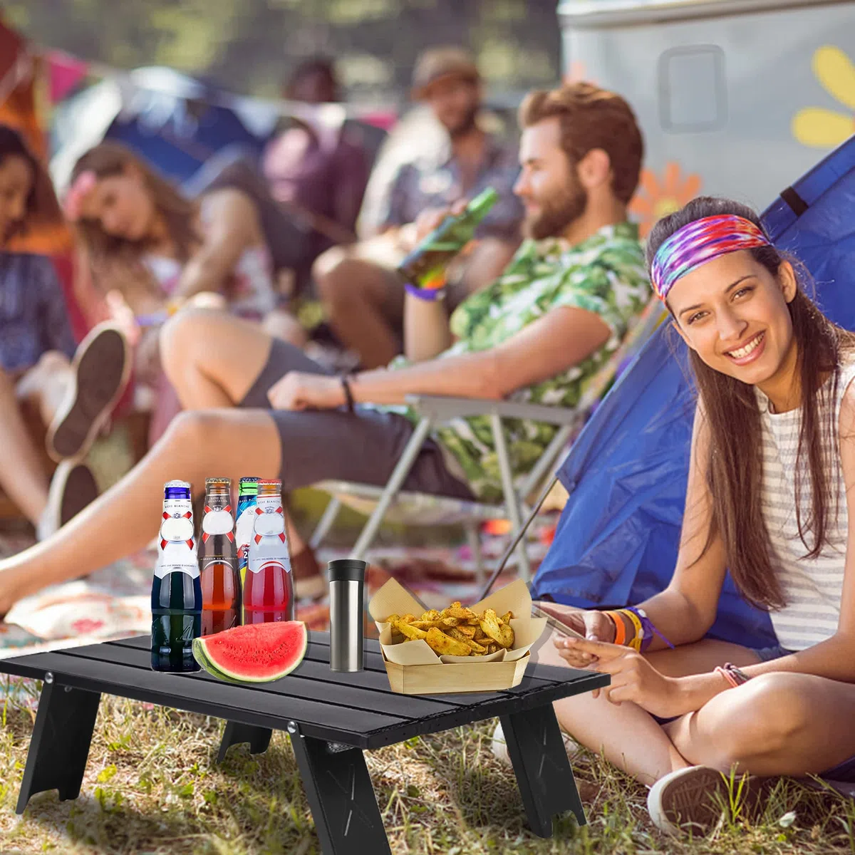 Table Pliante de Camping, Table en Aluminium Mini Pliable Portable Légère avec Sac de Transport, Petite Table d'Appoint Enroulable Pratique pour Barbecue Pique-Nique Plage Voyage (Noir)