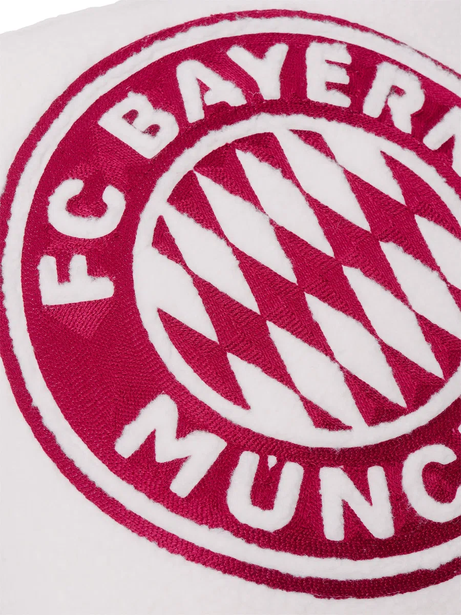 FC Bayern Munich I Coussin Sherpa I Off White