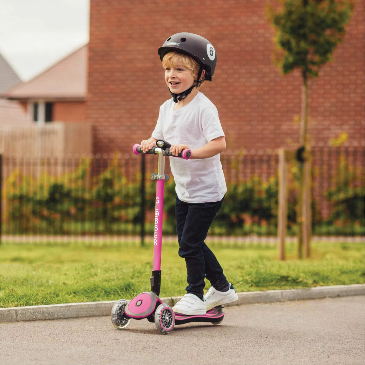 Globber - ELITE DELUXE LIGHTS - Trottinette pliable, lumineuse à 3 roues pour les enfants âgés de 3 à 6 ans +