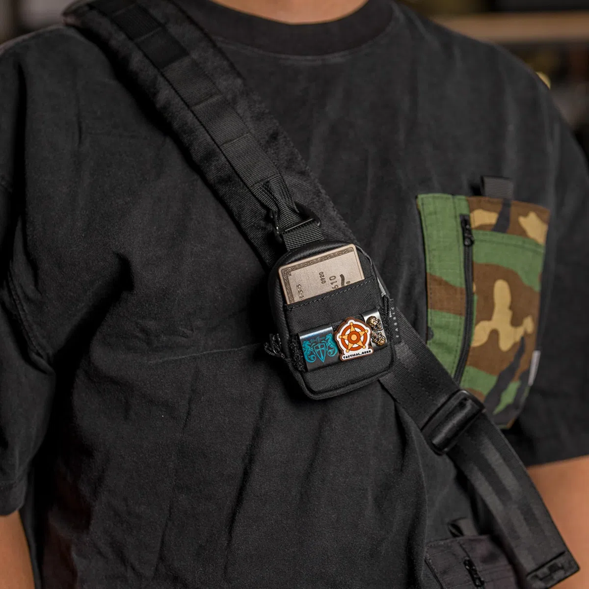 TACTICAL GEEK Storage A6 Mini EDC Organizer - Pochette en Nylon Cordura 500D à 2 Poches pour AirPod, Galaxy Bud, Écouteurs, Molle Tactique, Fermeture Éclair YKK, Accessoires de Sac à Dos, Noir