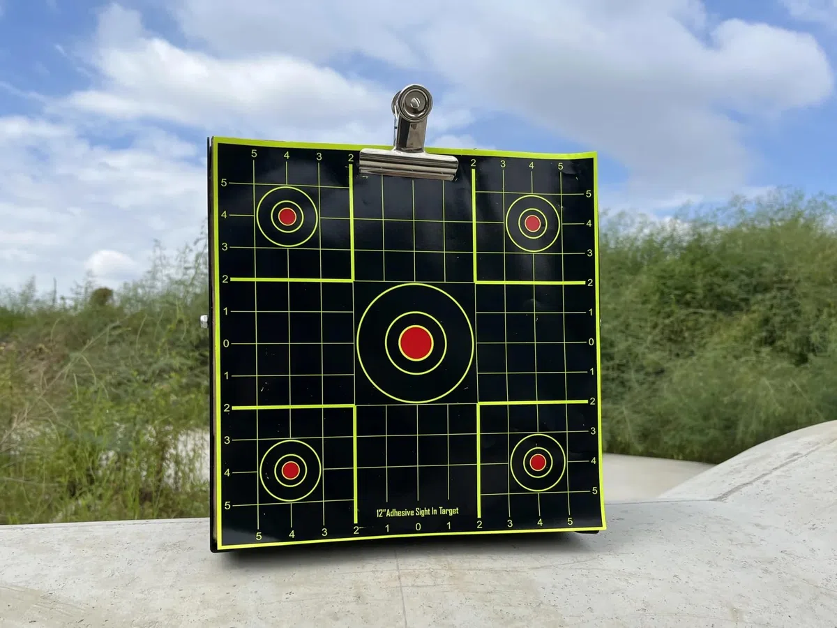 25 cibles à éclats Splitter Sticker 30.5 x 33CM Splatter Papier Autocollant Cible et Cible adhésive, cibles de tir réactives pour Tous Les fusils, Pistolets, carabines à air comprimé, Airsoft