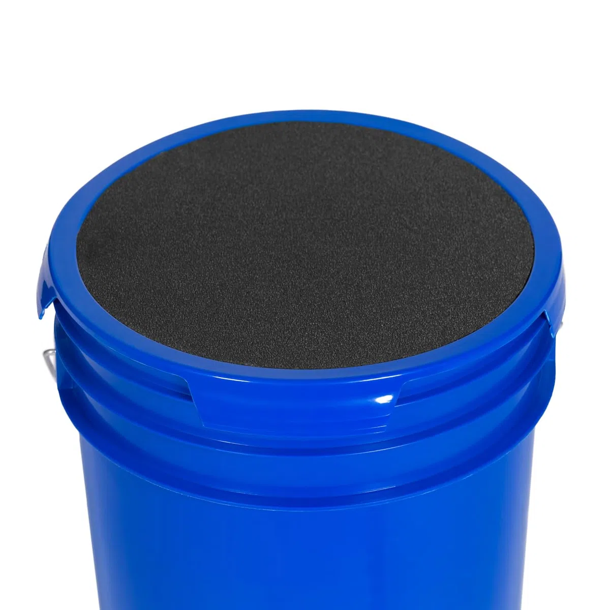 FORZA Fortress Seau à Balles avec Couvercle Rembourré [Capacité de 60 Balles] | Siège Confortable pour Entraîneurs et Joueurs | Idéal pour Cricket, Base-Ball, Tennis et Softball